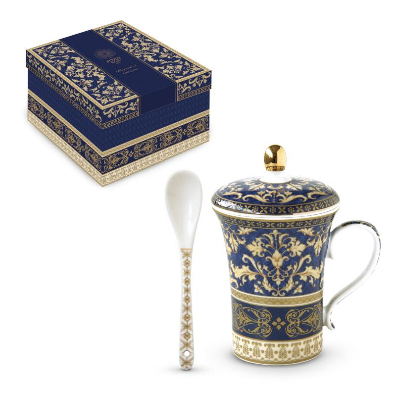 Infusiera in porc.300 ml c/coperchio e cucchiaino in gift box BAROQUE BEIGE/BLUE