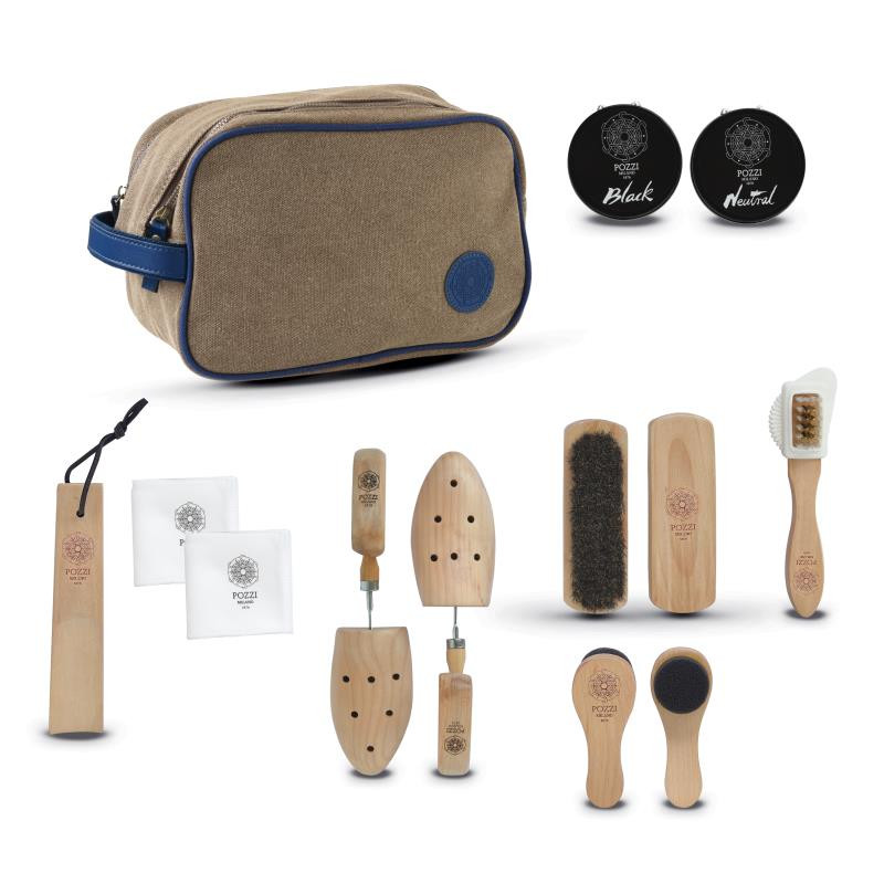 Set cura delle scarpe grande in borsa marrone